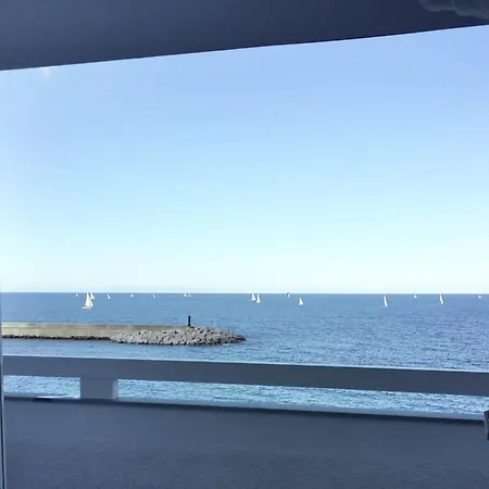 Fronte Mare Apartment *